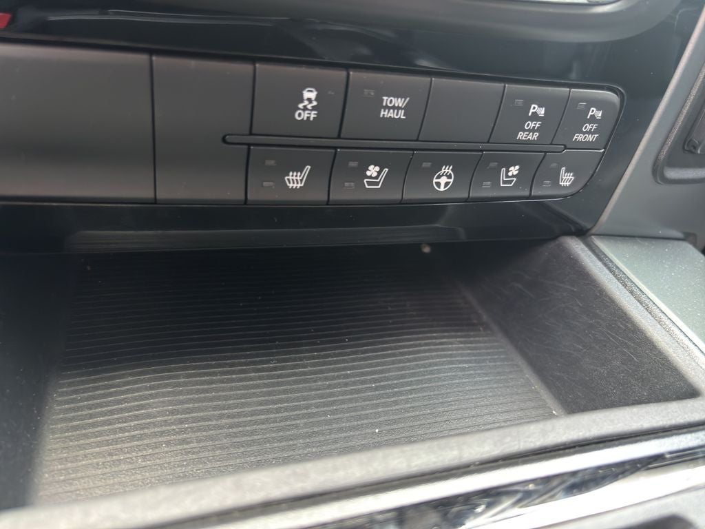 2015 RAM 1500 Sport