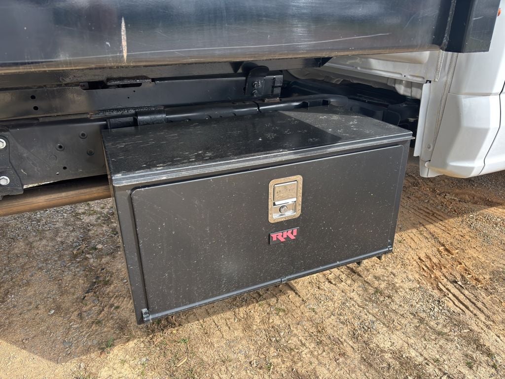 2024 Ford F-550SD XL DRW