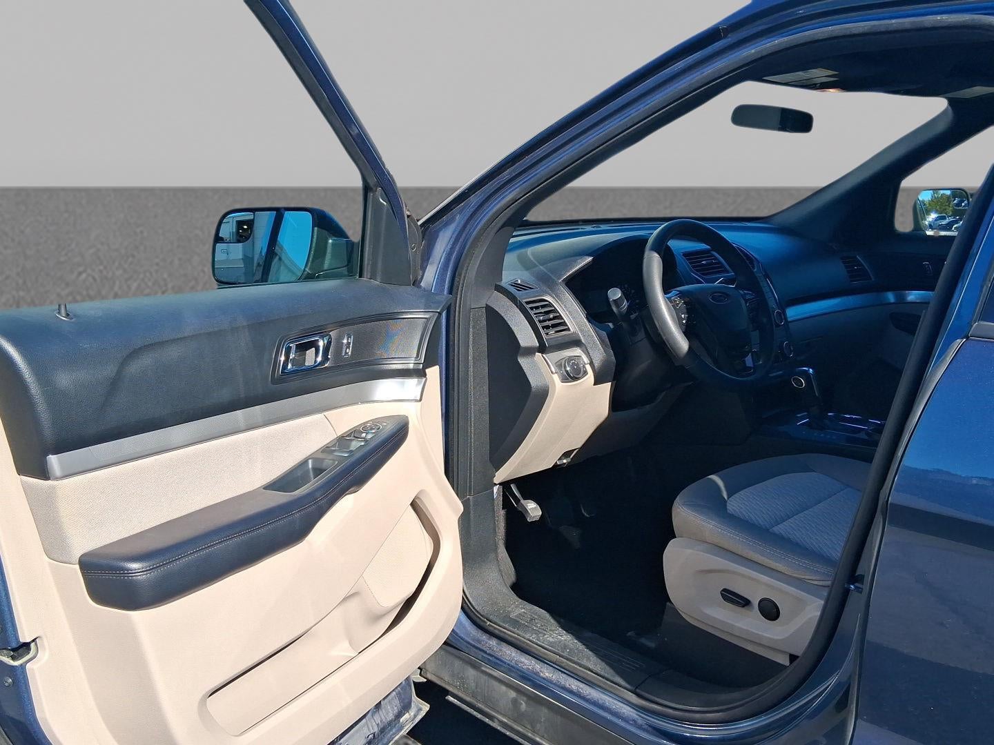 2019 Ford Explorer Base