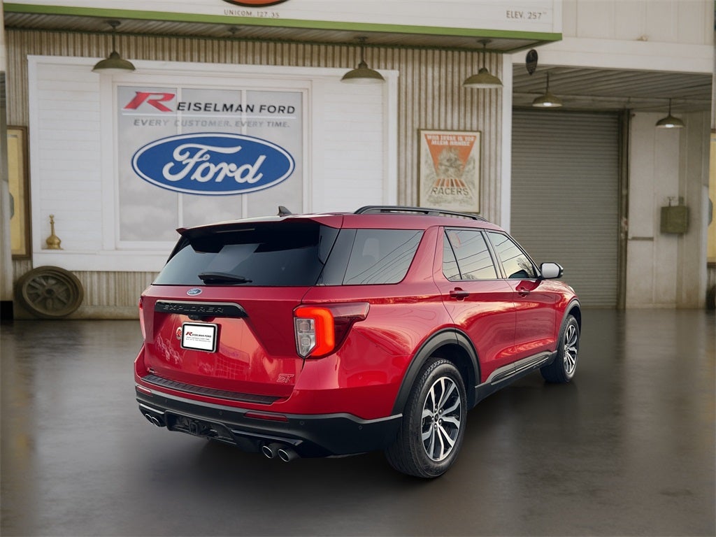 2021 Ford Explorer ST