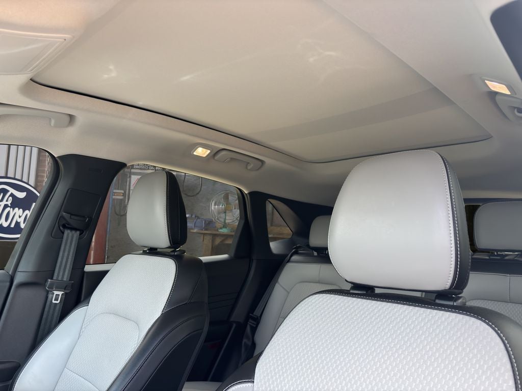 2023 Ford Escape Plug-In Hybrid Base