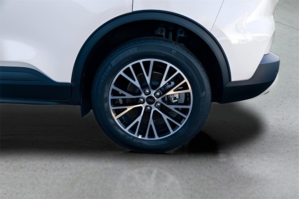 2024 Ford Escape Plug-In Hybrid Base