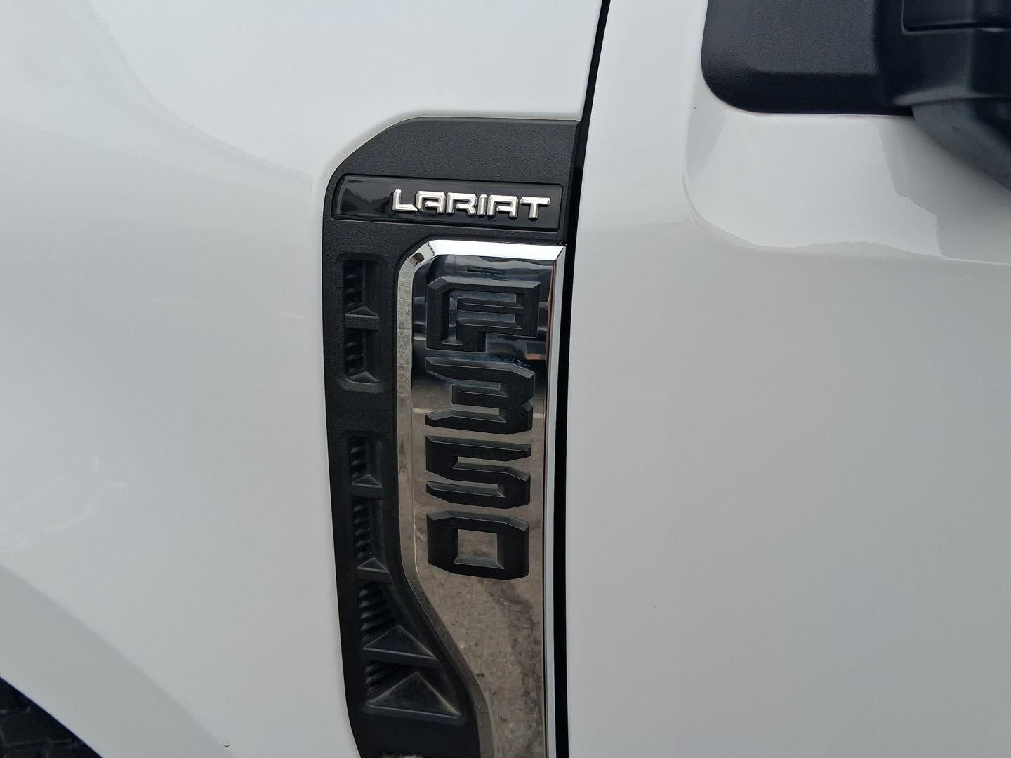 2024 Ford Super Duty F-350 Lariat