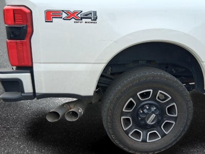 2024 Ford Super Duty F-350 Platinum