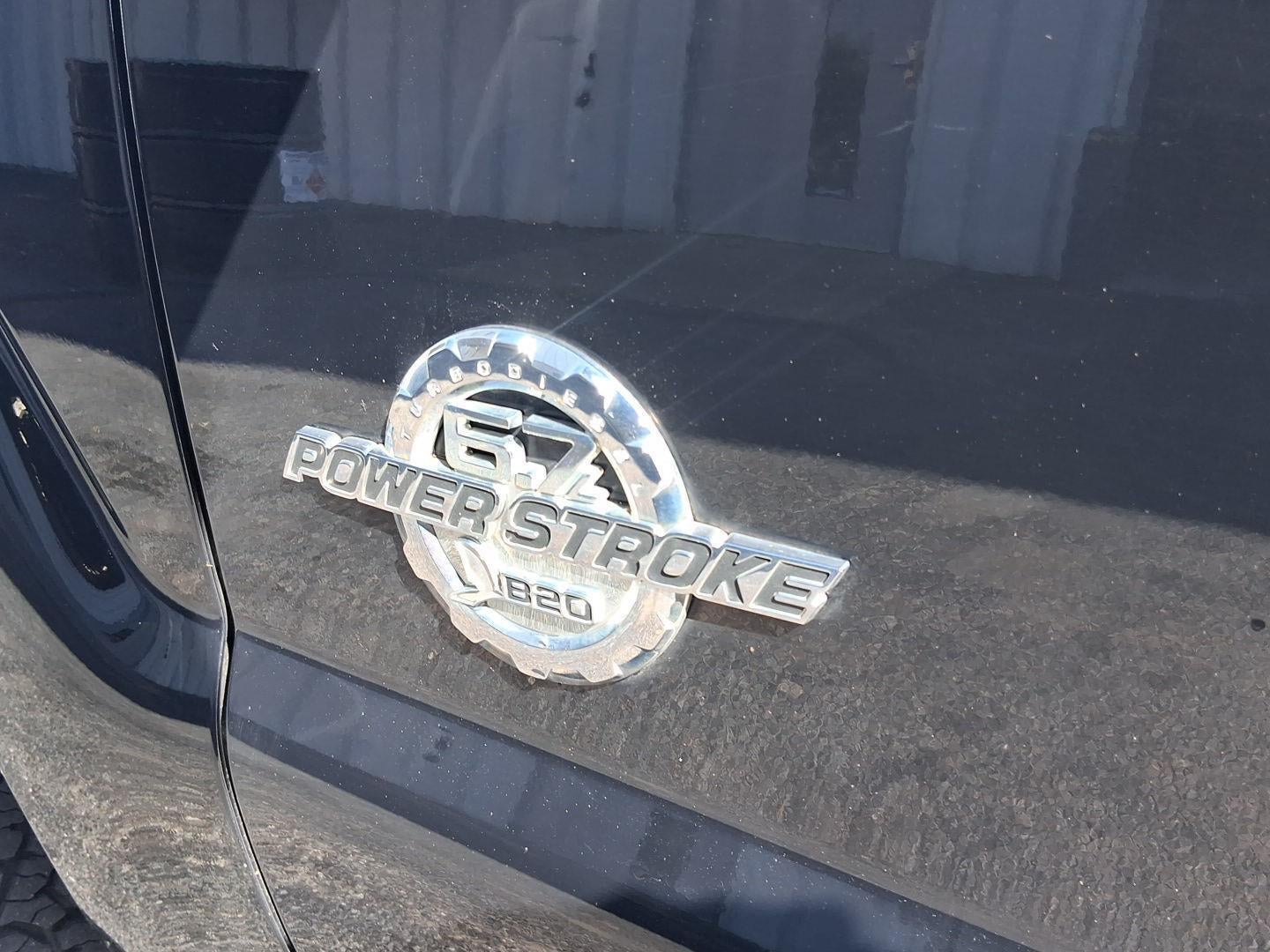 2016 Ford Super Duty F-350 DRW Lariat