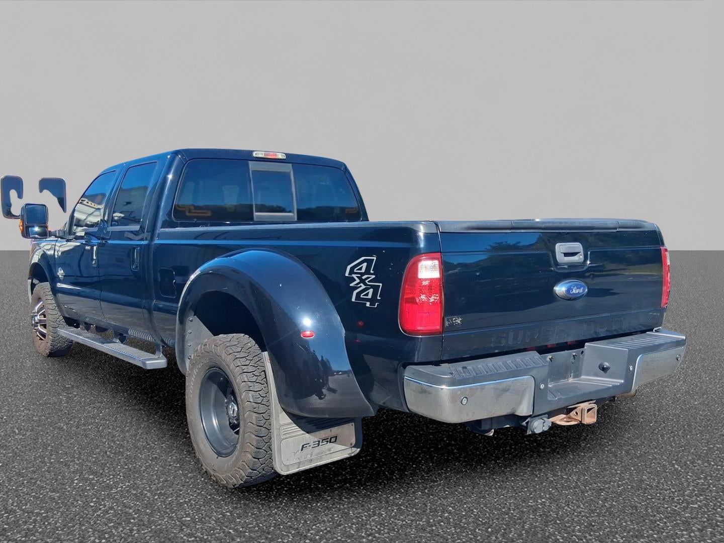 2016 Ford Super Duty F-350 DRW Lariat