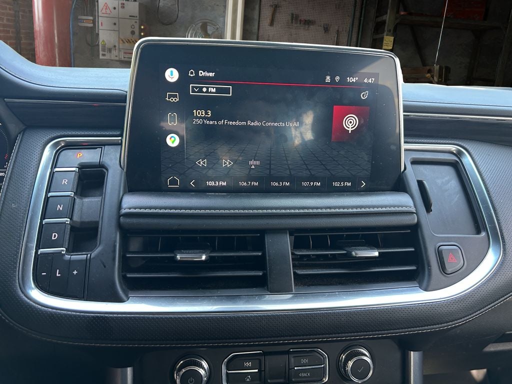 2022 GMC Yukon XL SLT