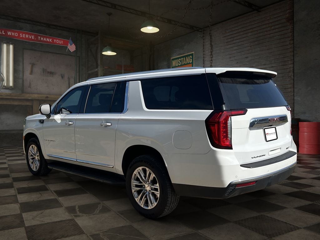 2022 GMC Yukon XL SLT