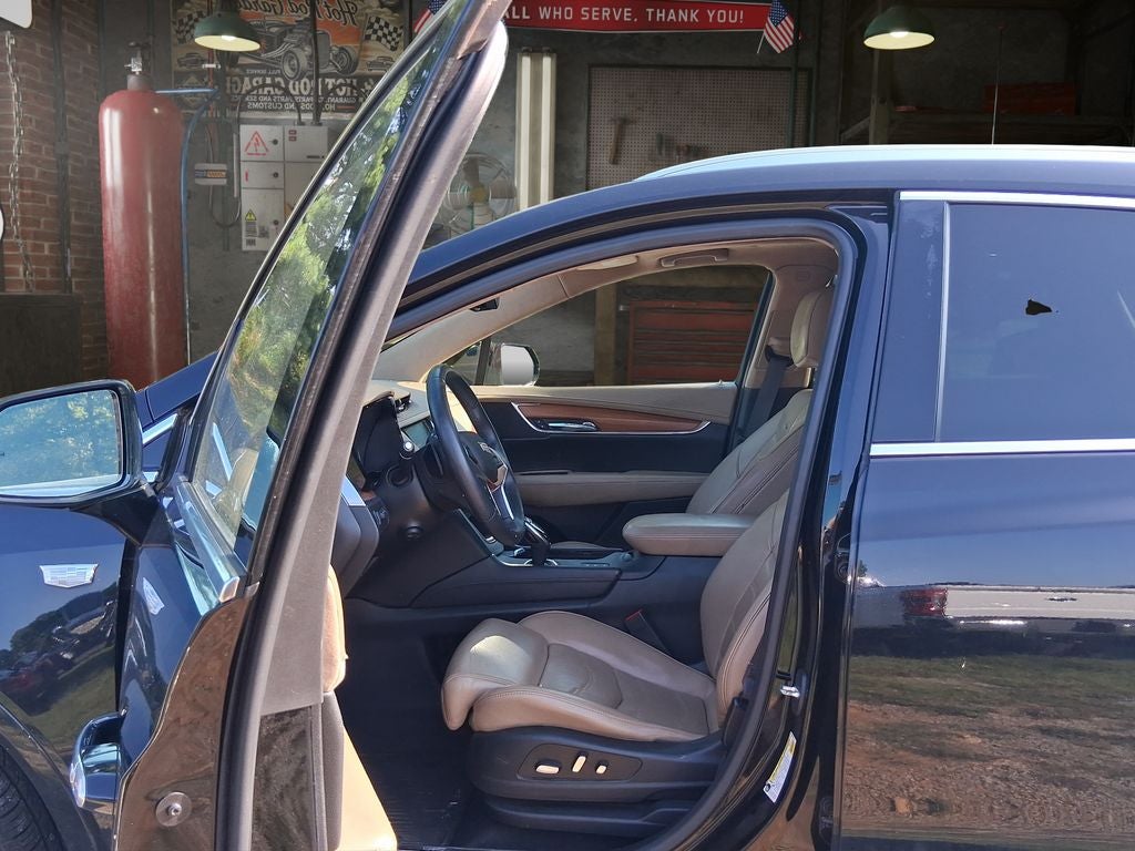 2017 Cadillac XT5 Platinum