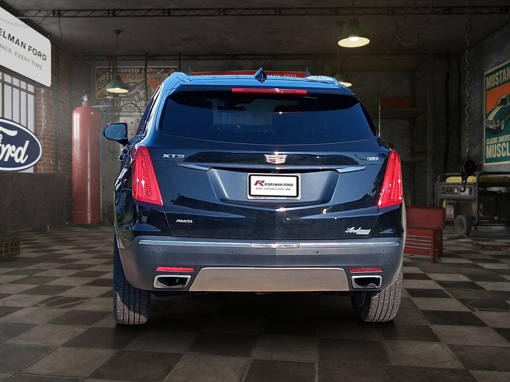2017 Cadillac XT5 Platinum