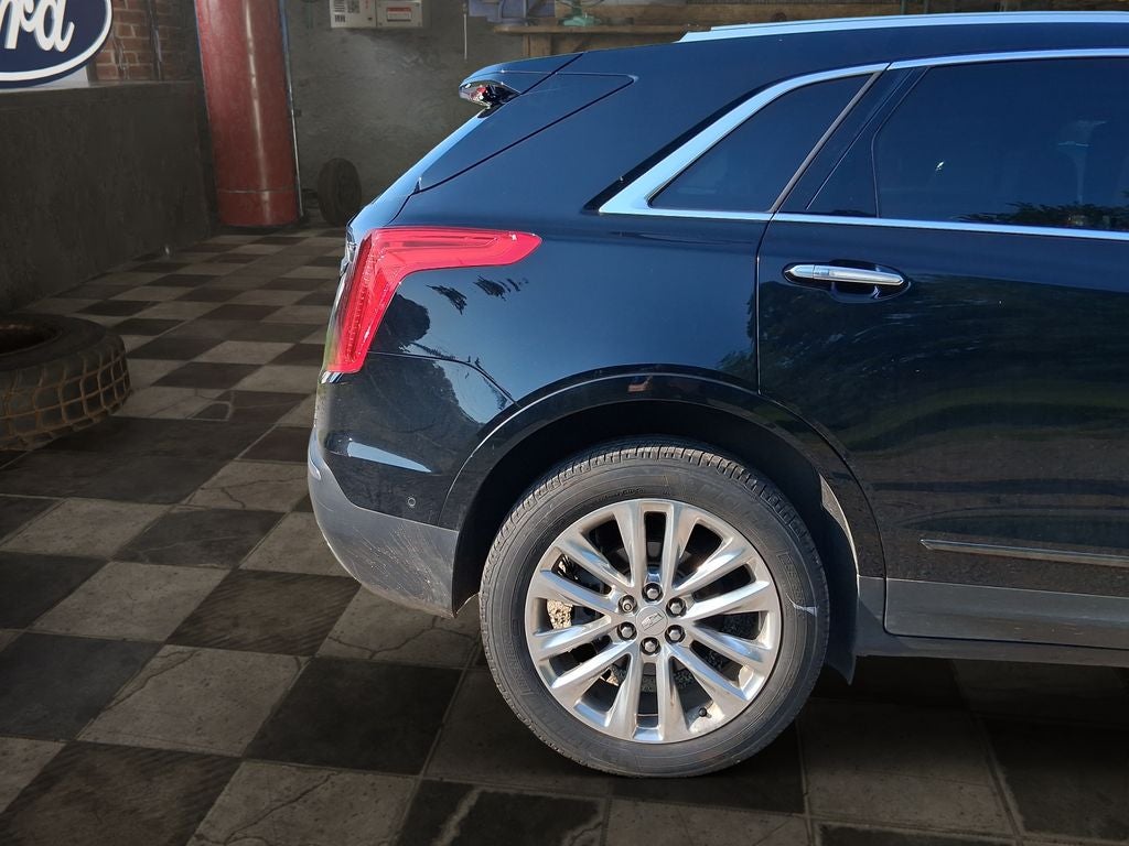 2017 Cadillac XT5 Platinum