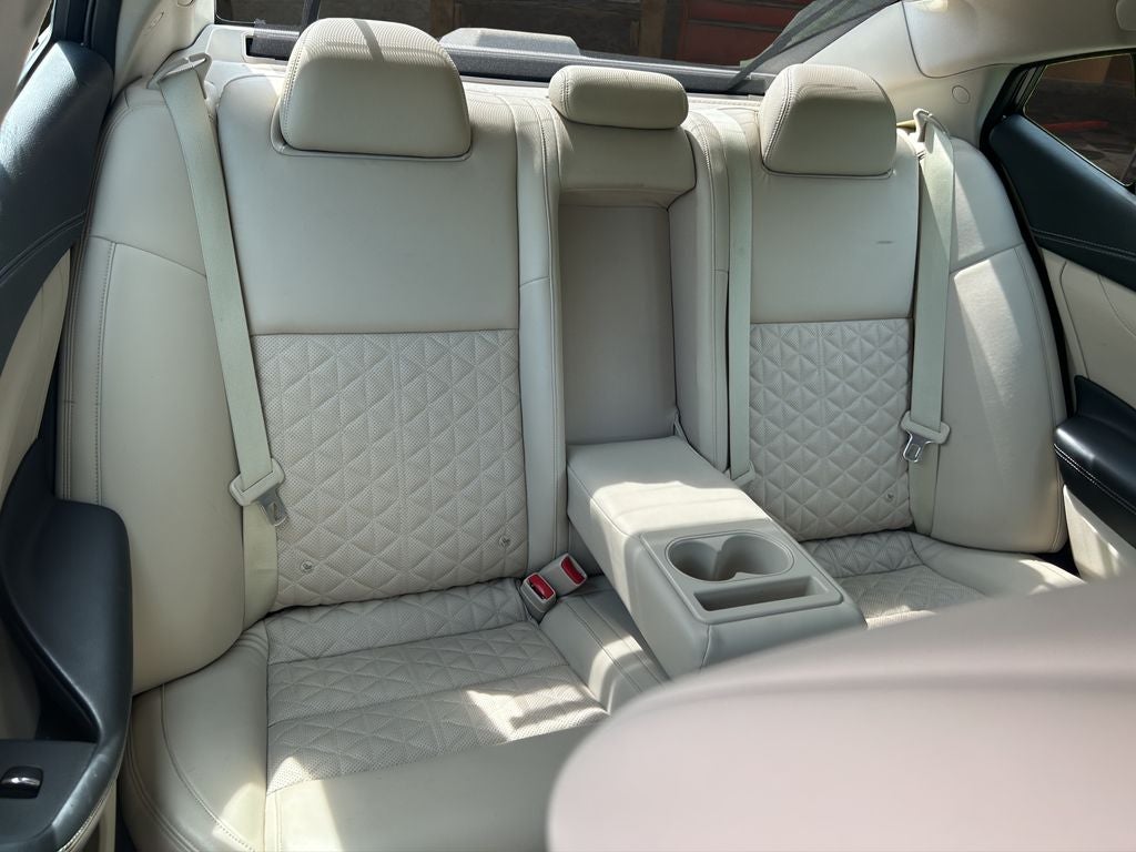 2016 Nissan Maxima Platinum