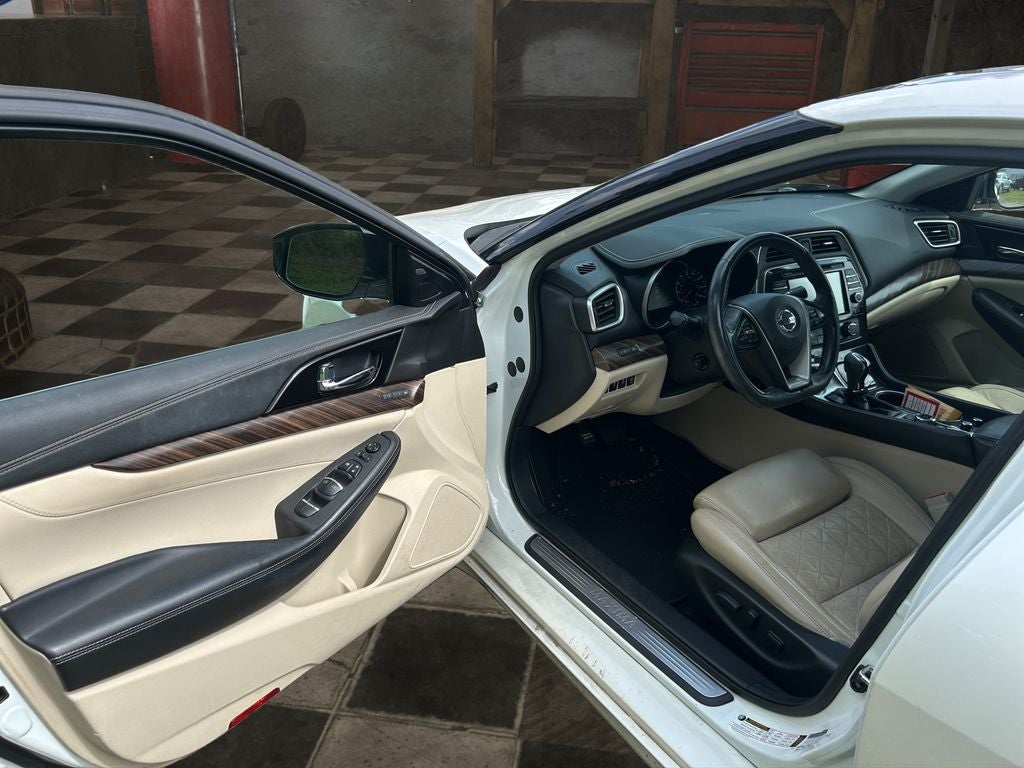 2016 Nissan Maxima Platinum