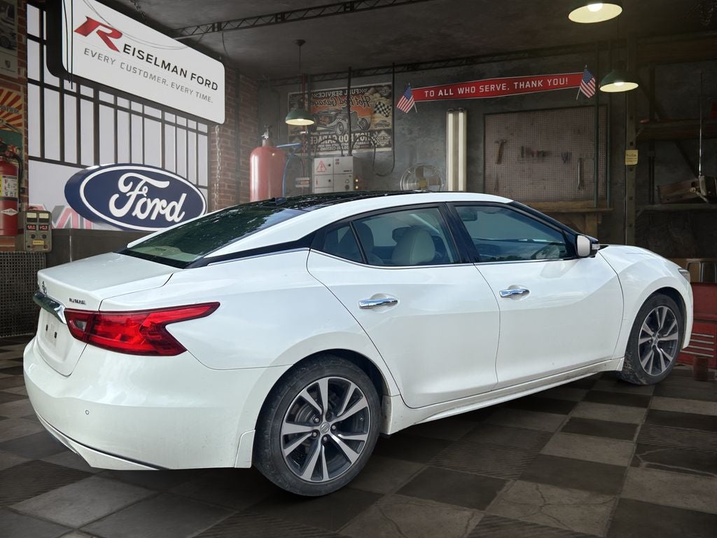 2016 Nissan Maxima Platinum