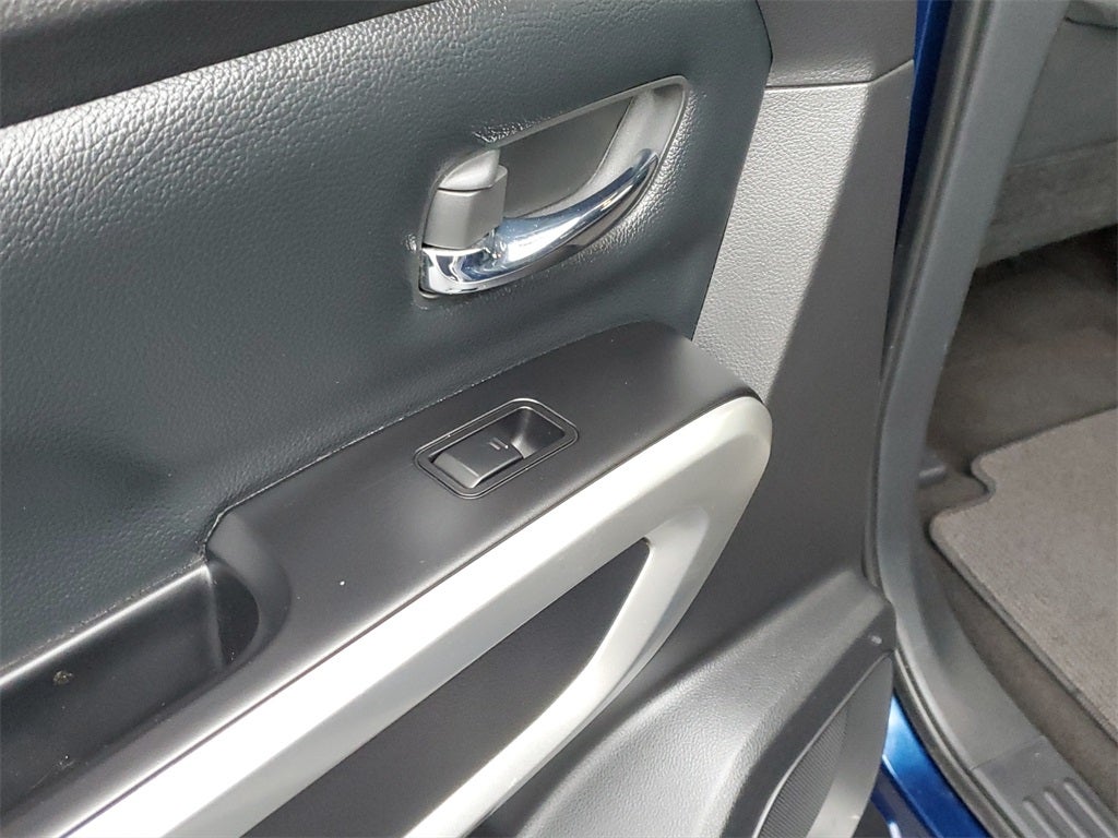 2019 Nissan Titan SV