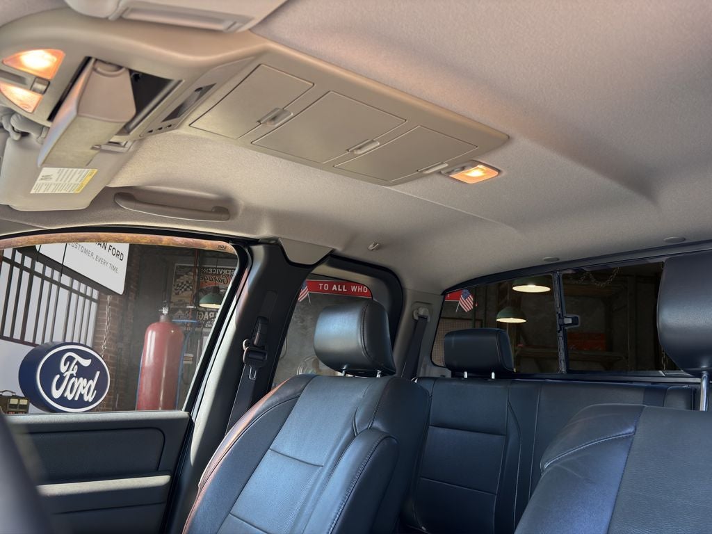 2007 Nissan Titan LE