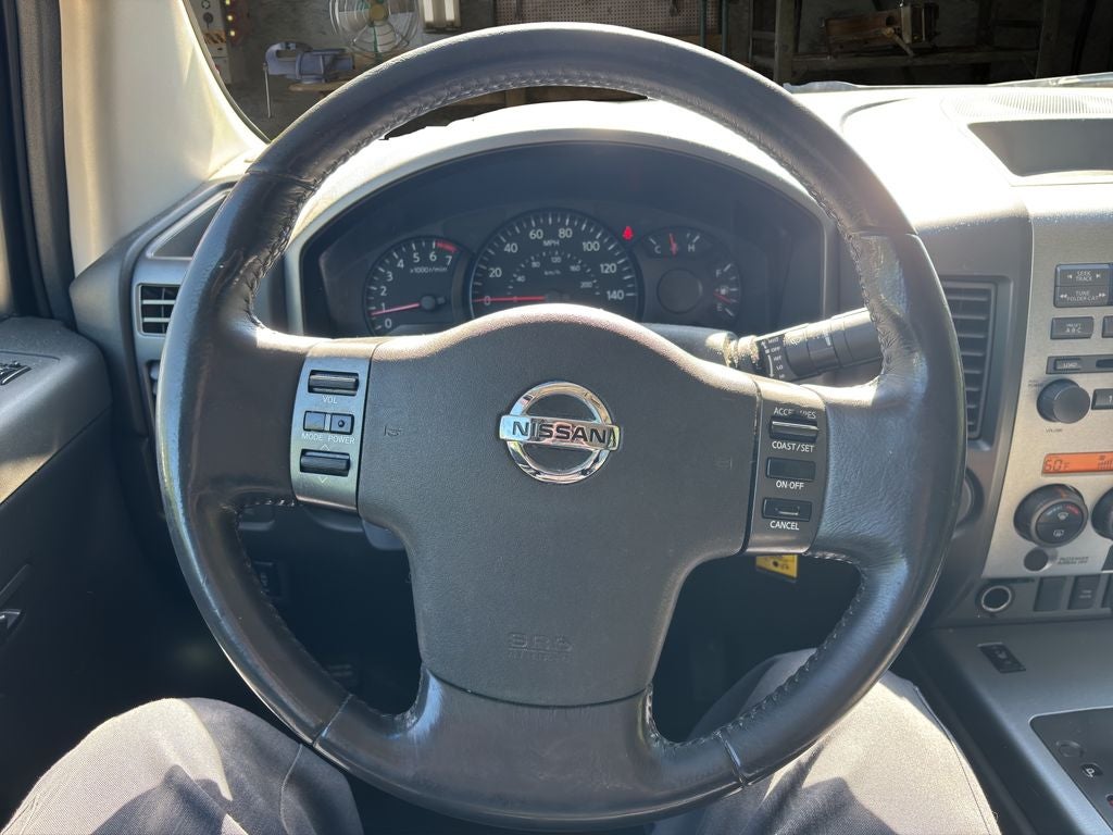 2007 Nissan Titan LE