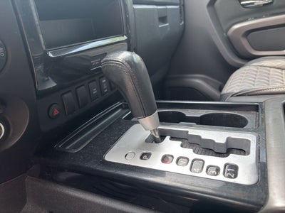 2015 Nissan Titan SV