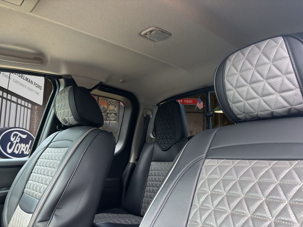 2015 Nissan Titan SV