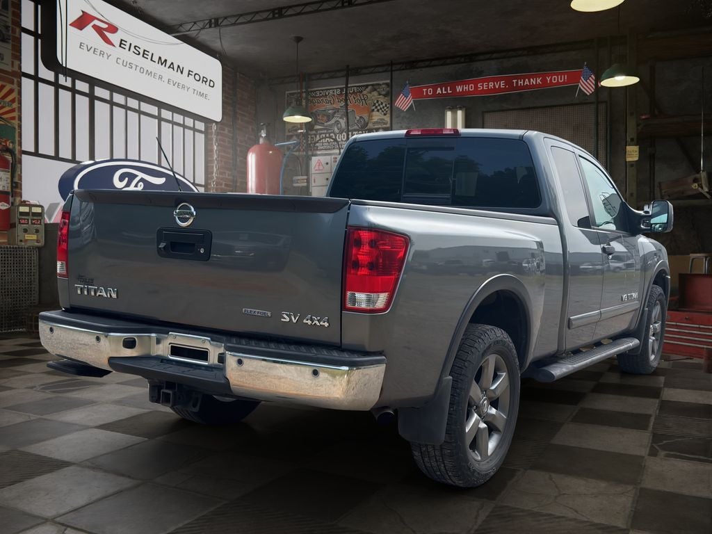 2015 Nissan Titan SV