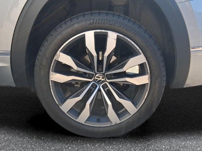 2022 Volkswagen Atlas 3.6L V6 SEL Premium R-Line