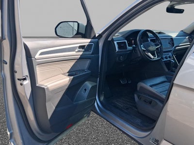 2022 Volkswagen Atlas 3.6L V6 SEL Premium R-Line