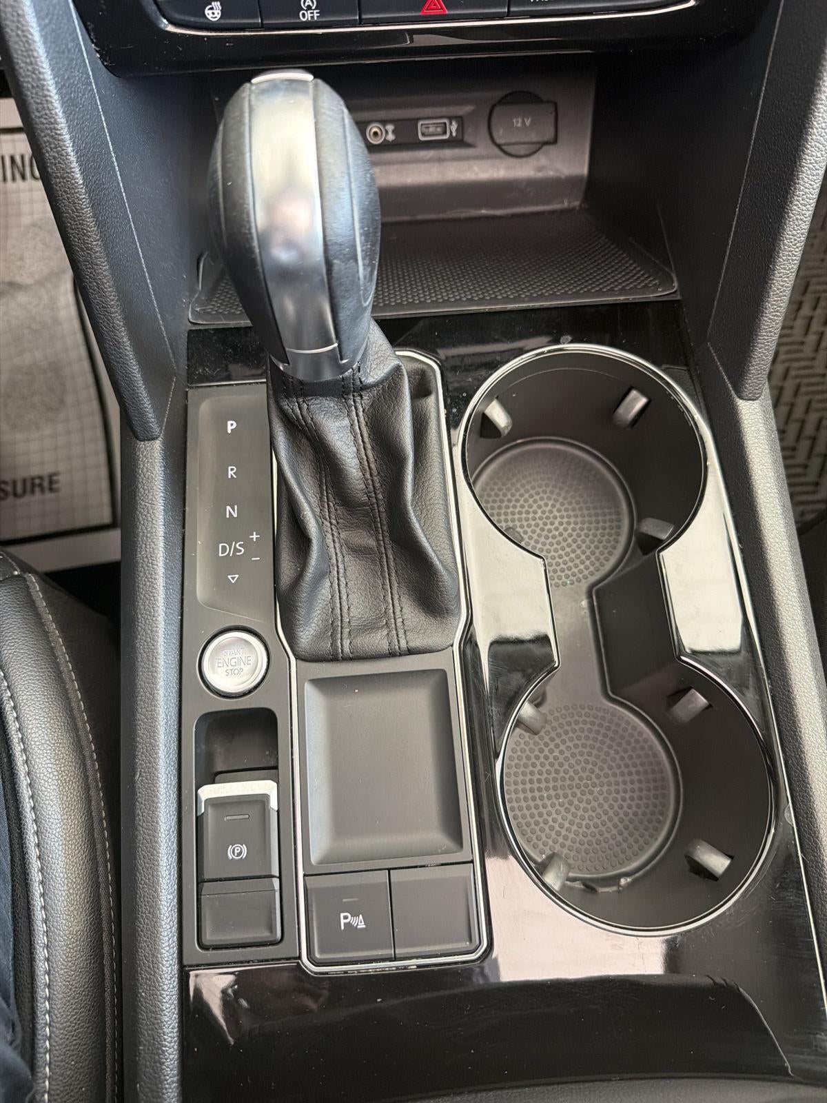 2019 Volkswagen Atlas 3.6L V6 SEL R-Line
