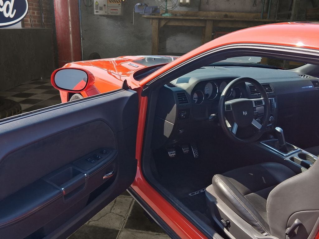 2009 Dodge Challenger SRT8