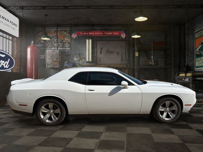 2019 Dodge Challenger SXT