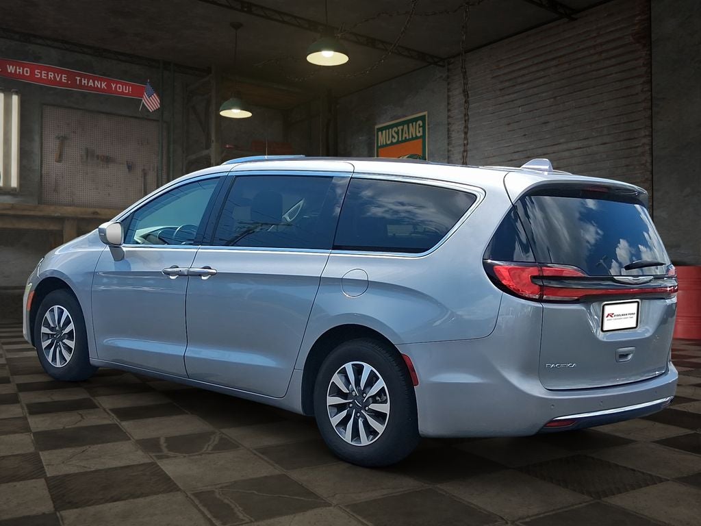 2021 Chrysler Pacifica Touring L