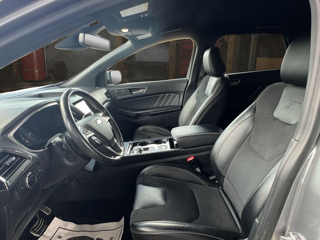 2020 Ford Edge ST