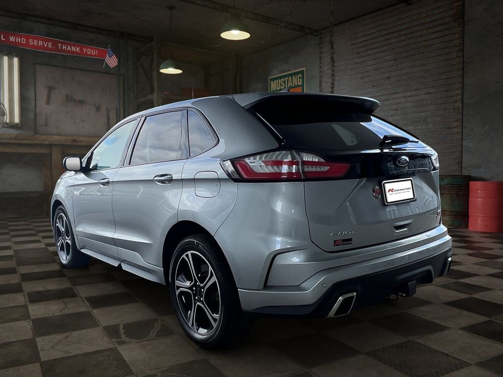 2020 Ford Edge ST
