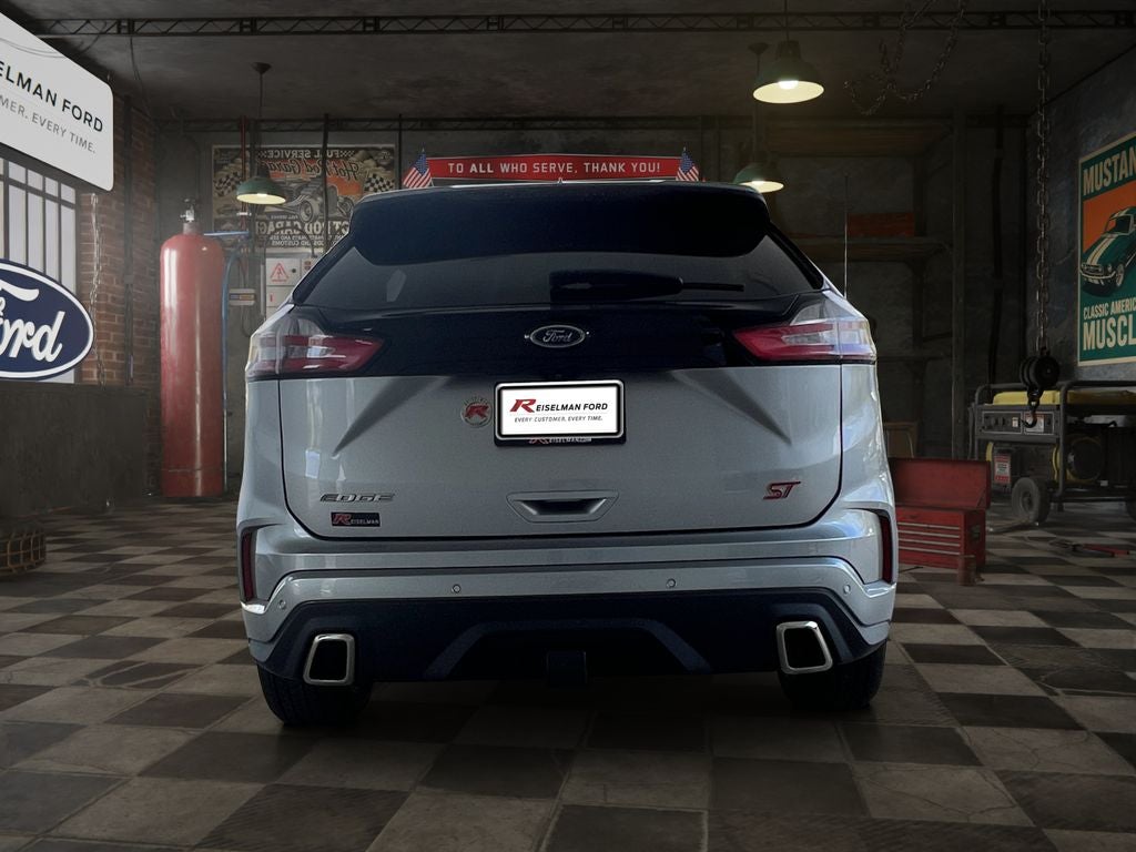 2020 Ford Edge ST