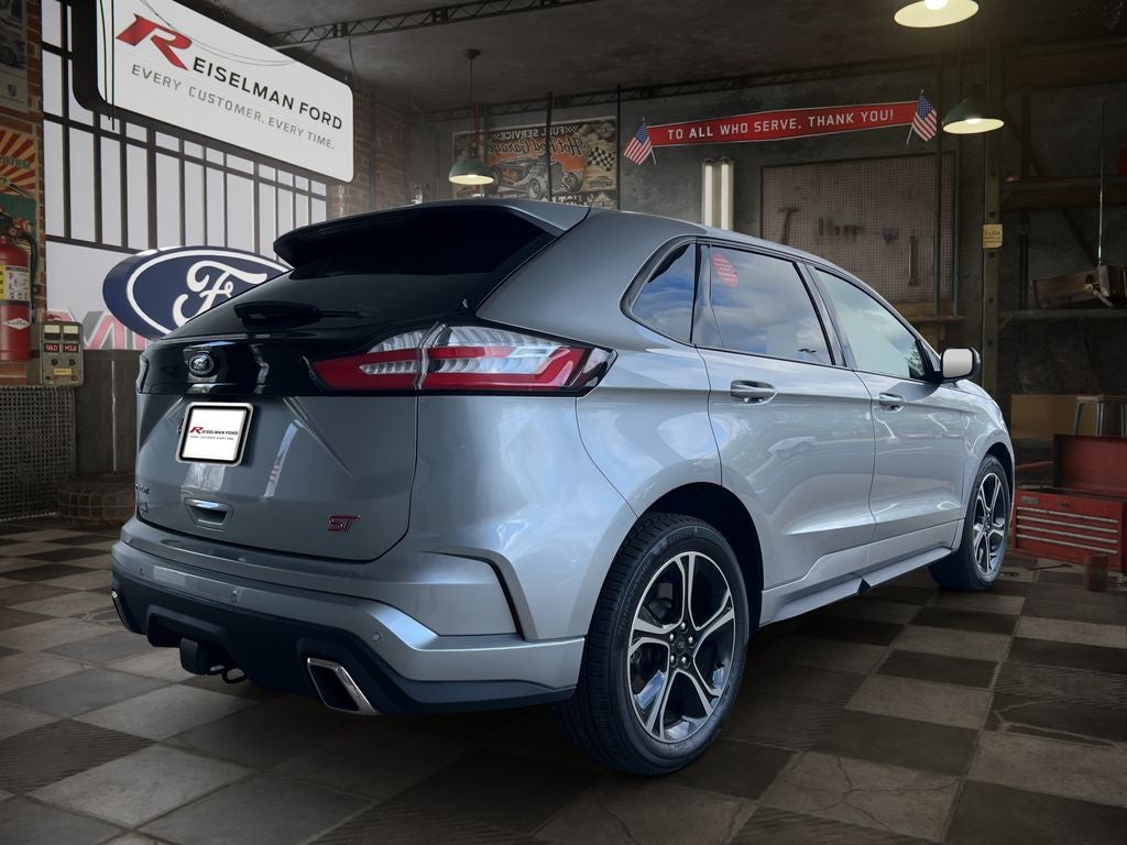 2020 Ford Edge ST