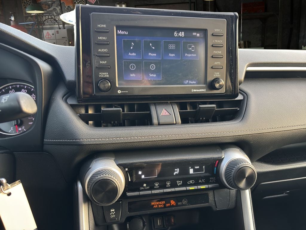 2022 Toyota RAV4 LE