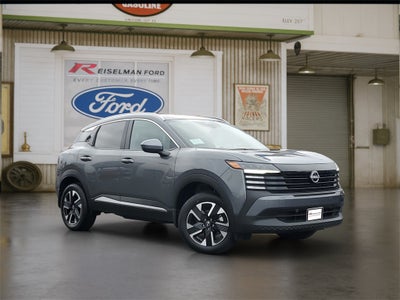 2025 Nissan Kicks SV