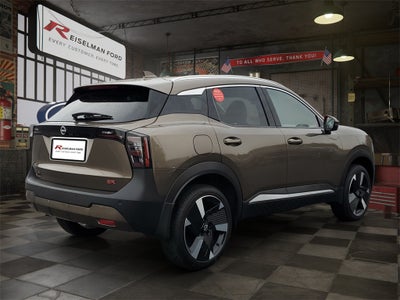 2025 Nissan Kicks SR