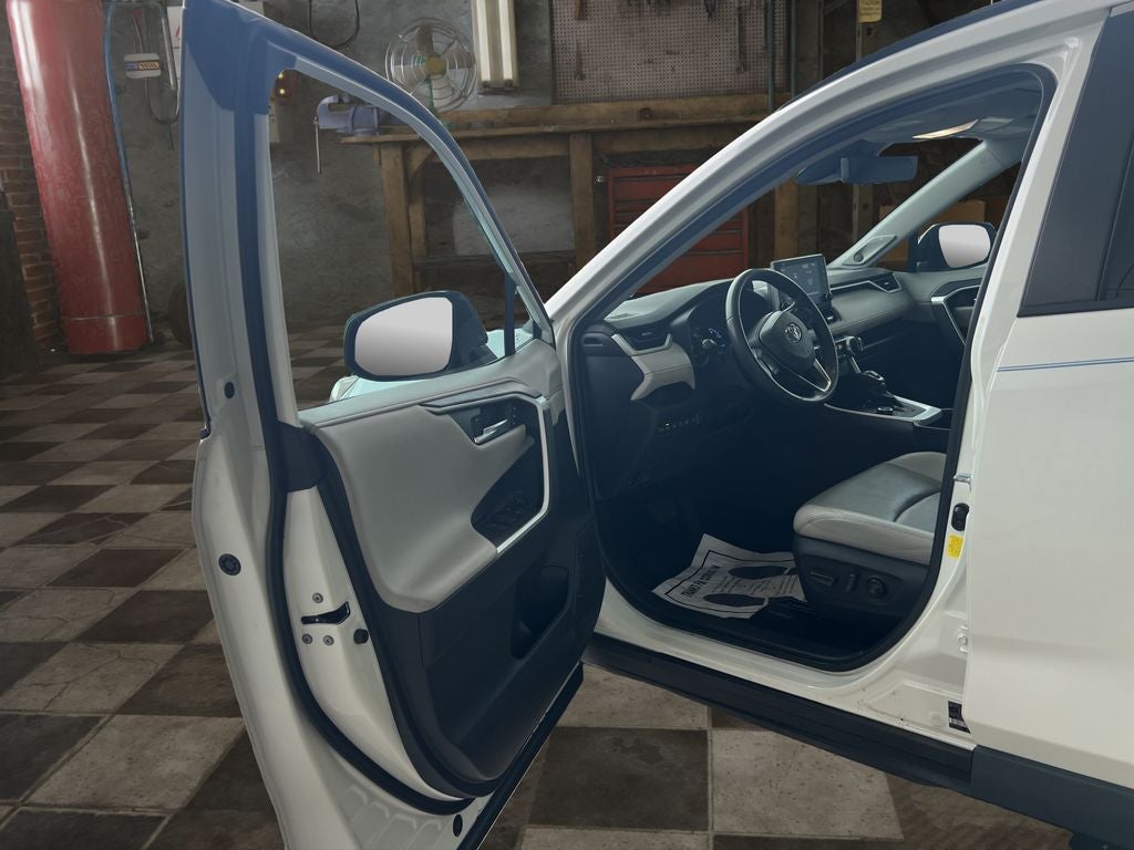 2022 Toyota RAV4 Hybrid Limited