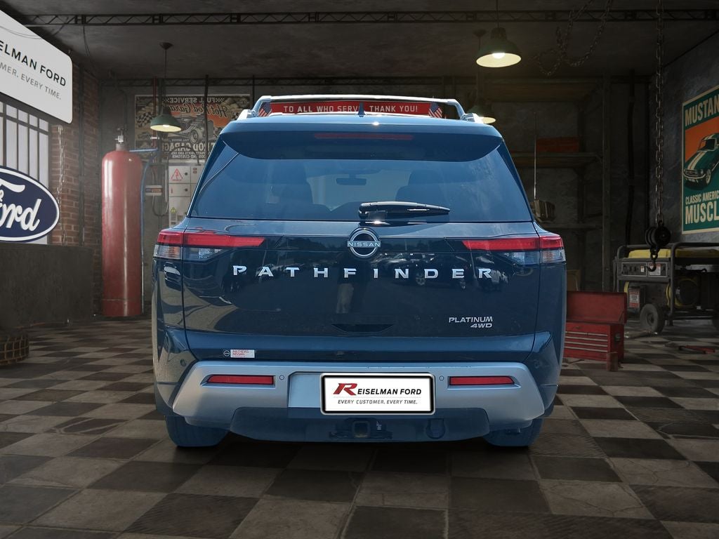 2025 Nissan Pathfinder Platinum