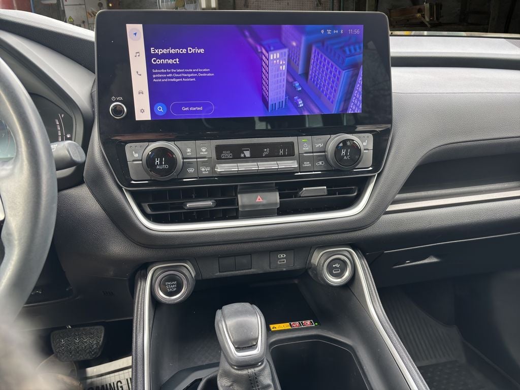 2022 Toyota Sienna Woodland Edition