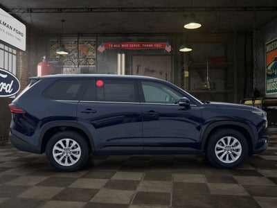 2022 Toyota Sienna Woodland Edition