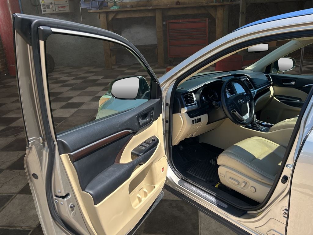 2015 Toyota Highlander Limited Platinum V6