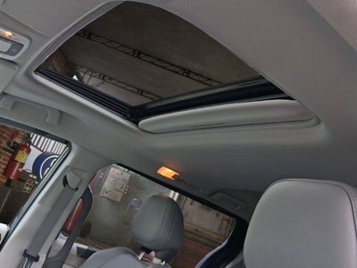 2023 Toyota Sienna XLE 8 Passenger