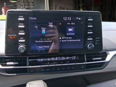 2023 Toyota Sienna XLE 8 Passenger