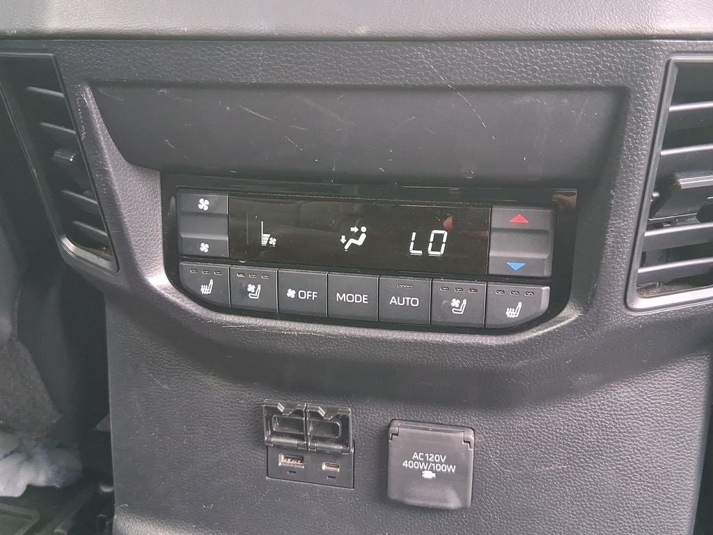 2025 Toyota Sequoia Platinum