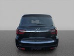 2023 INFINITI QX80 LUXE