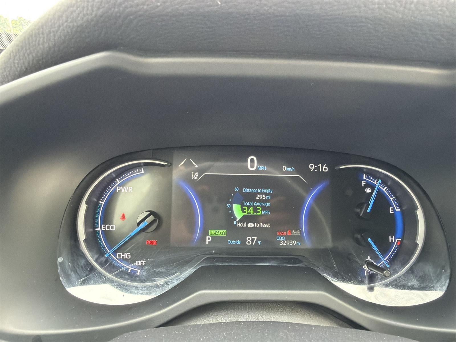 2025 Toyota Rav4 Hybrid LE