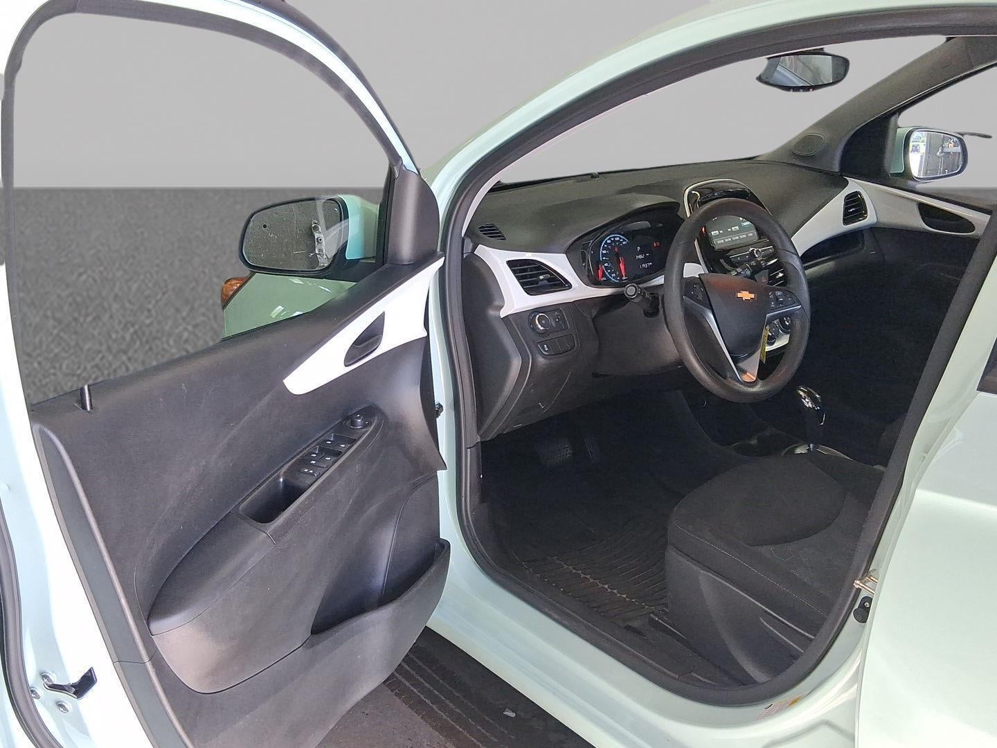 2017 Chevrolet Spark LT