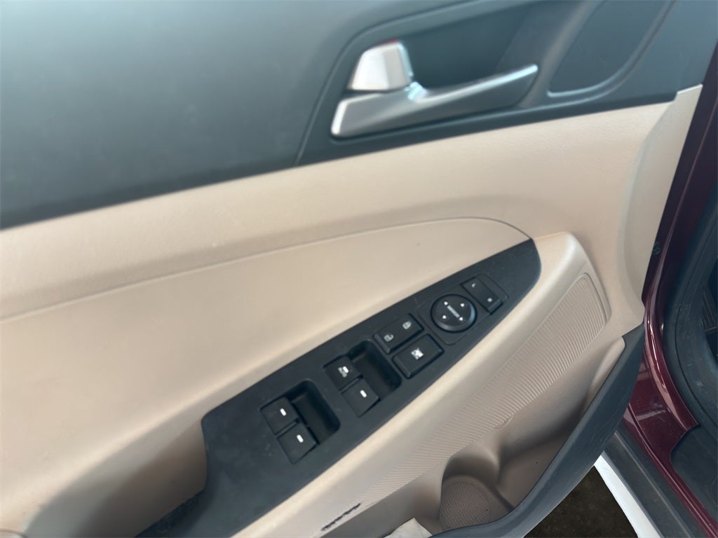 2017 Hyundai Tucson SE Plus