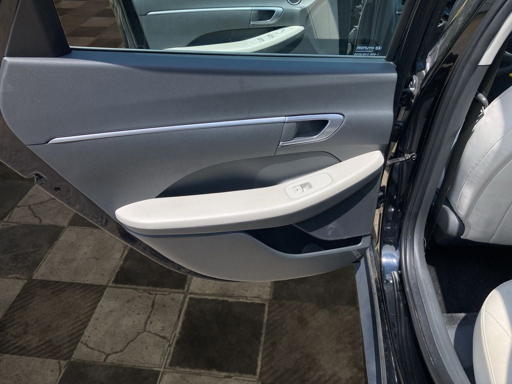 2023 Hyundai Sonata SE